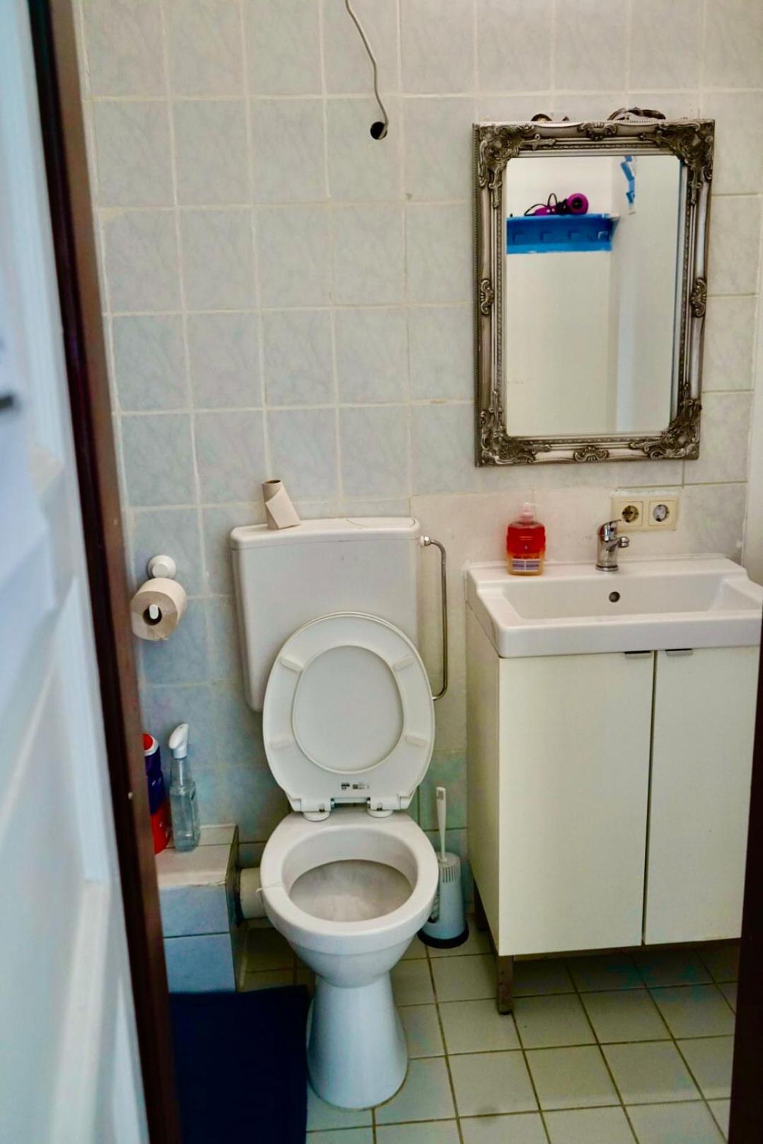 U6 Schoepfwerk Hostel 11 ウィーン エクステリア 写真